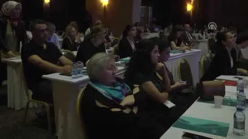 Yaklaşık 300 Hekim 'Aşı Okulu'Nda Buluştu Yaklaşık 300 Hekim 'Aşı Okulu'Nda Buluştu