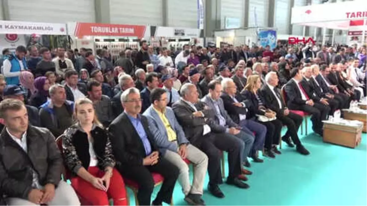 Adana Geleneksel Bal Yarışması'nda Dereceye Girenler Ödüllendirildi