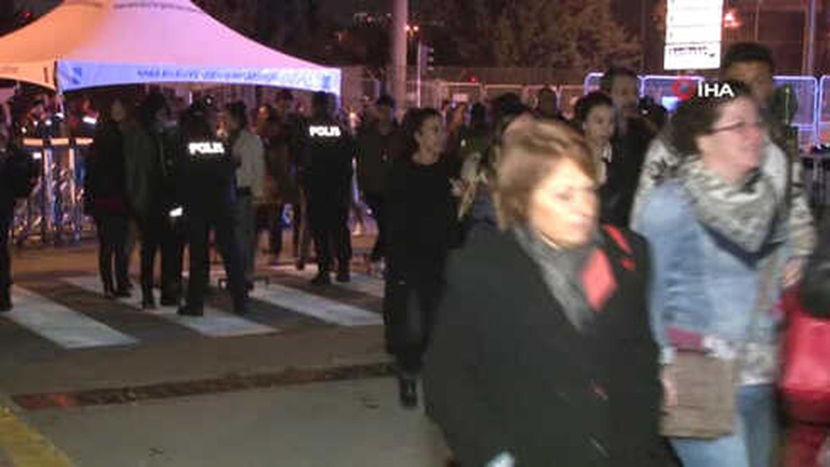 Atatürk'ün Huzurunda Evlilik Sözü Verdiler