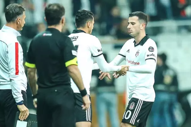 Beşiktaşlı Taraftarlar, Oğuzhan Özyakup'u Islıkladı! Beşiktaşlı Taraftarlar, Oğuzhan Özyakup'u Islıkladı!