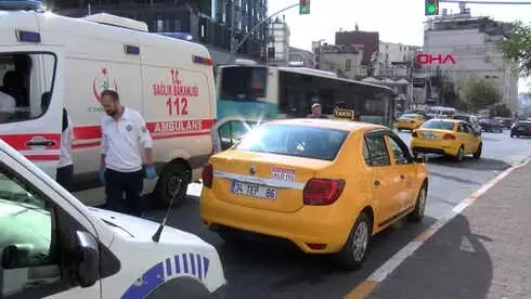 Istanbul Taksi Sahibi Aracinin Icinde Olen Kisiyi Gorunce Sok Oldu Haberler Com 3 Sayfa