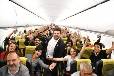 Kahkahalar 'Havada' Uçuştu