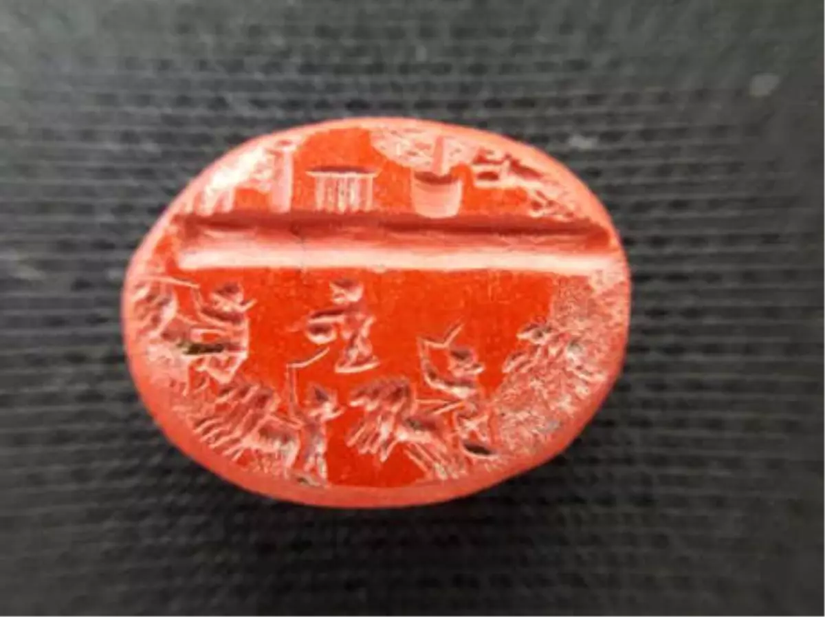 Roma Dönemine Ait 1800 Yıllık Yüzük Taşının Benzeri Yok