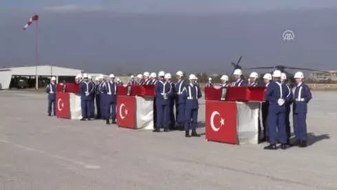 Şehit Olan Askerlerden Üçünün Cenazesi Uğurlandı (2)