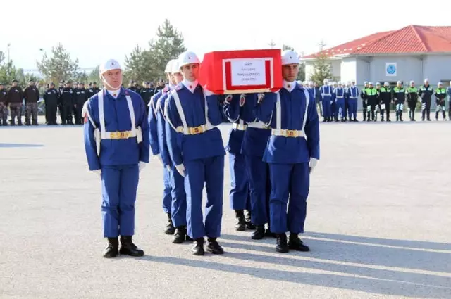 Şemdinli Şehitleri Memleketlerine Uğurlandı