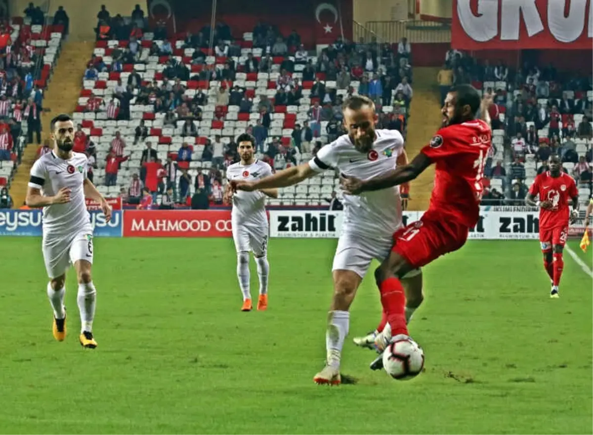 Spor Toto Süper Lig: Antalyaspor: 1- Akhisarspor: 2 (Maç Sonucu)