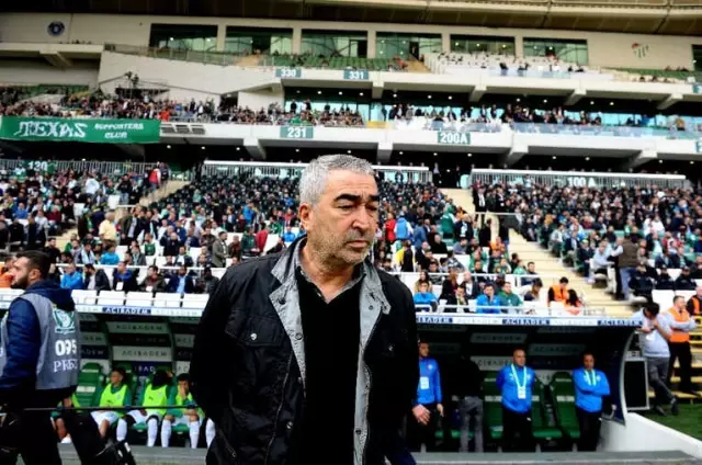 Spor Toto Süper Lig: Bursaspor: 1 - Kasımpaşa: 1 (İlk Yarı) Spor Toto Süper Lig: Bursaspor: 1 - Kasımpaşa: 1 (İlk Yarı)