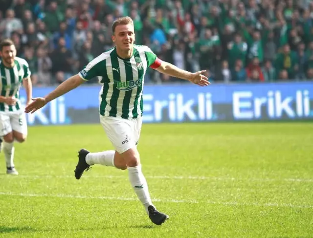 Spor Toto Süper Lig: Bursaspor: 1 - Kasımpaşa: 1 (İlk Yarı) Spor Toto Süper Lig: Bursaspor: 1 - Kasımpaşa: 1 (İlk Yarı)