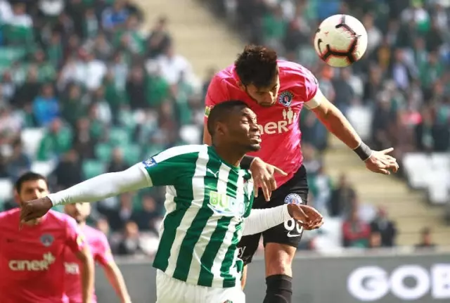 Spor Toto Süper Lig: Bursaspor: 1 - Kasımpaşa: 1 (İlk Yarı) Spor Toto Süper Lig: Bursaspor: 1 - Kasımpaşa: 1 (İlk Yarı)