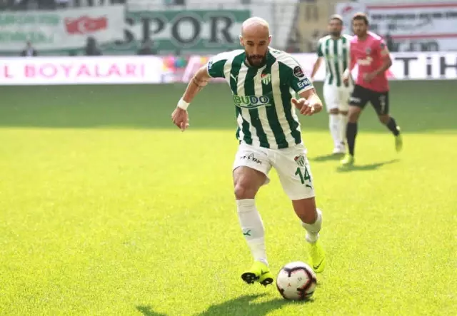 Spor Toto Süper Lig: Bursaspor: 1 - Kasımpaşa: 1 (İlk Yarı) Spor Toto Süper Lig: Bursaspor: 1 - Kasımpaşa: 1 (İlk Yarı)
