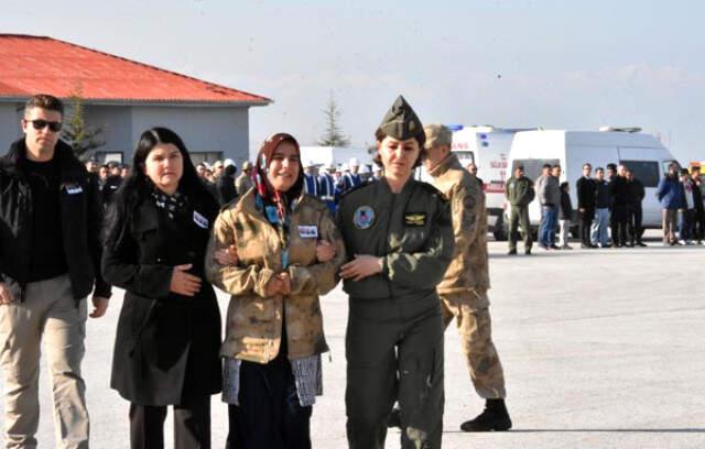 Süngü Tepe Şehitlerinden 3'ü Memleketlerine Uğurlandı