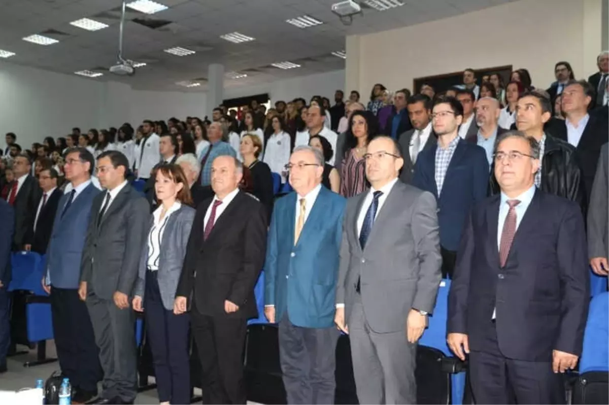 Tıp Fakültesi Eğitim Programı Akreditasyon Belgesi Takdim Töreni