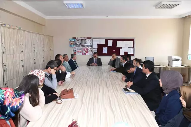 Başkan Asya'dan Şehit Davut Karaçam Anadolu İmam Hatip Lisesine Ziyaret