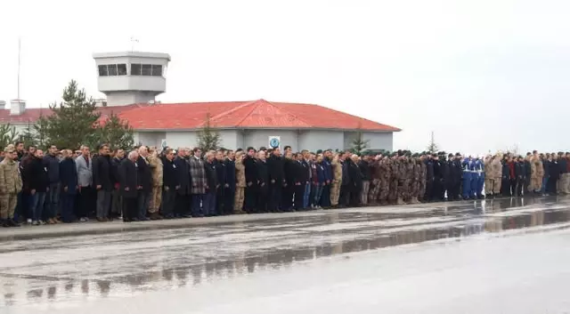 Şemdinli Şehitleri Memleketlerine Uğurlandı