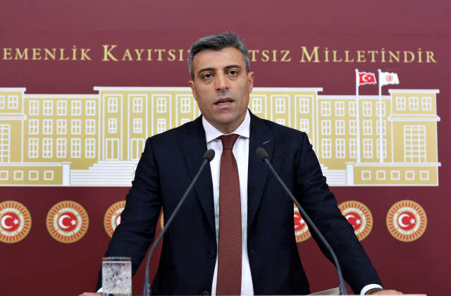 Son Dakika! 'Türkçe Ezan' Çıkışı ile Gündeme Gelen CHP'li Yılmaz, Parti Yönetimi İçin Söylediği Sözler Nedeniyle 2. Disipline Sevk Edildi