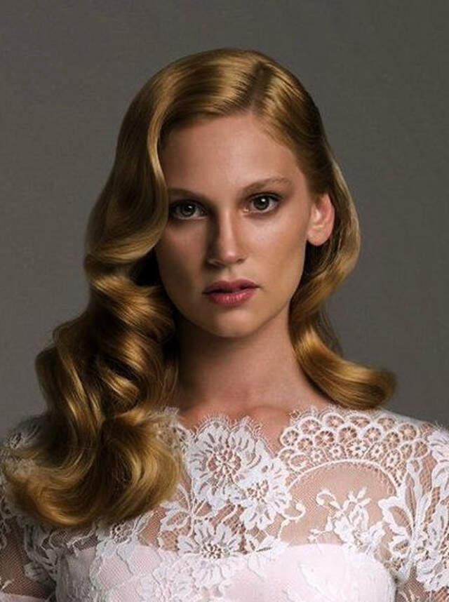 Farah Zeynep Abdullah, Müzik Dünyasına Adım Atıyor