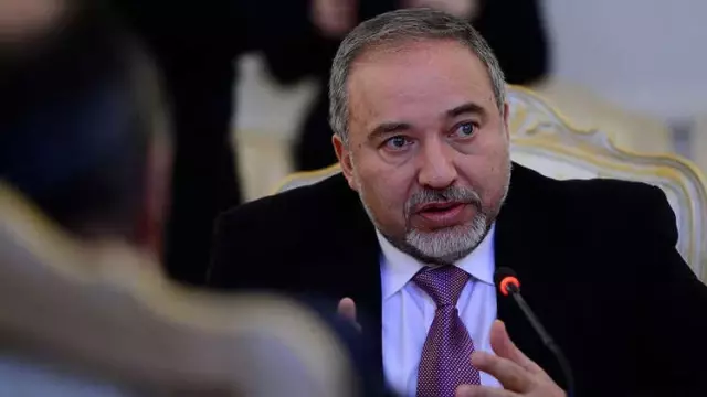 Gazze'de Ateşkese Tepki Gösteren İsrail Savunma Bakanı Lieberman İstifa Etti Gazze'de Ateşkese Tepki Gösteren İsrail Savunma Bakanı Lieberman İstifa Etti