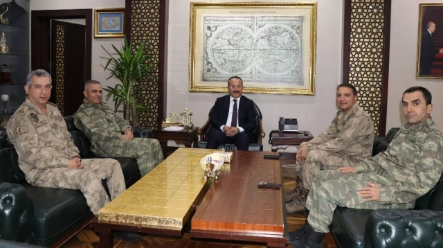 Tuğgeneral Halil Soysal, Vali Ali Fuat Atik'i Ziyaret Etti Haberler