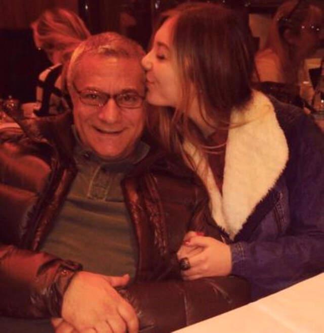 1 Aydır Yoğun Bakımda Tedavi Gören Mehmet Ali Erbil'in Kızı Yasmin'den Duygusal Paylaşım