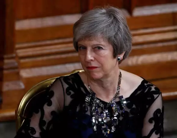 İngiltere'de Başbakan May, Brexit Anlaşmasına Kabinesinin Desteğini Aldı İngiltere'de Başbakan May, Brexit Anlaşmasına Kabinesinin Desteğini Aldı