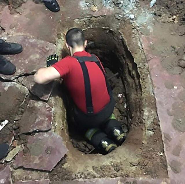 Kayınpeder ve Kayınvalide Oğlundan Ayrılmak İsteyen Gelinini Diri Diri Toprağa Gömerek Öldürdü