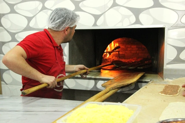 Sivas'ın Yöresel Lezzeti Etli Ekmek Tescillenecek Haberler