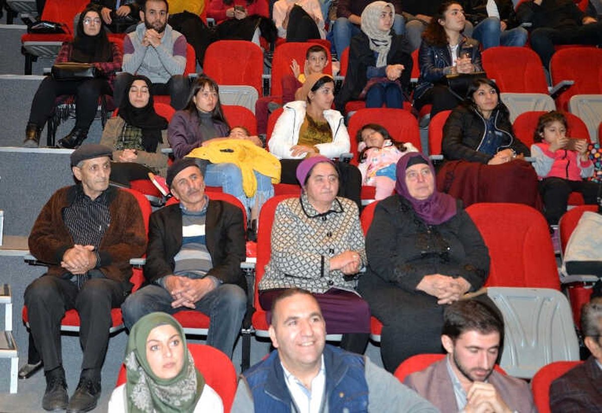 Vagondan Düşen Yapraklar' Uludağ Üniversitesi'nde Anıldı