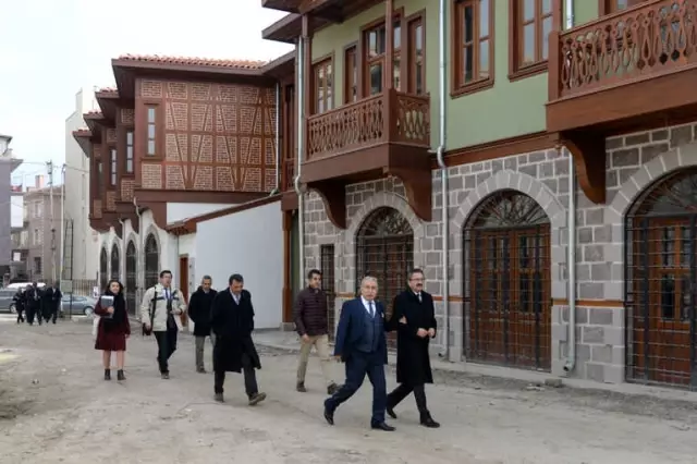 Ak Partili Milletvekilleri Hamamarkası'nda Ak Partili Milletvekilleri Hamamarkası'nda
