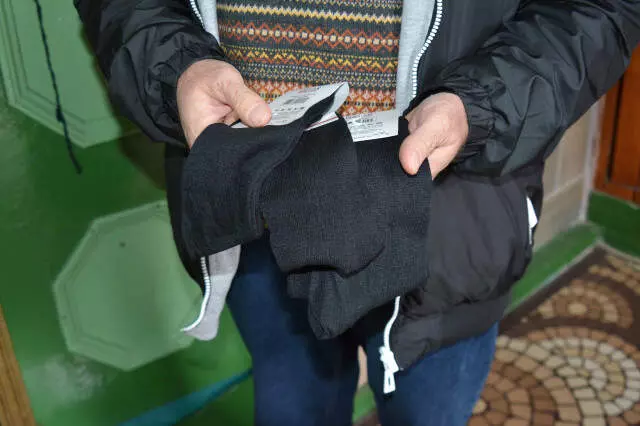 Camide Hijyen İçin Köy İmamının 'Askıda Çorap' Projesi İlgi Çekti