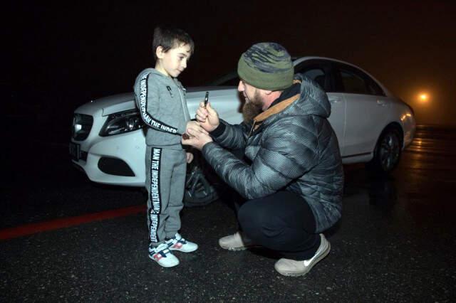Çeçenistan Lider 5 Yaşındaki Rekortmen Çocuğa Araba Hediye Etti