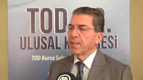 Diyabet Hastalarının En Az 3 Ayda Bir Göz Hekimine Gitmeleri Lazım' Diyabet Hastalarının En Az 3 Ayda Bir Göz Hekimine Gitmeleri Lazım'