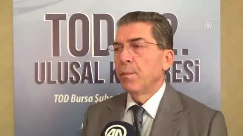 Diyabet Hastalarının En Az 3 Ayda Bir Göz Hekimine Gitmeleri Lazım' Diyabet Hastalarının En Az 3 Ayda Bir Göz Hekimine Gitmeleri Lazım'