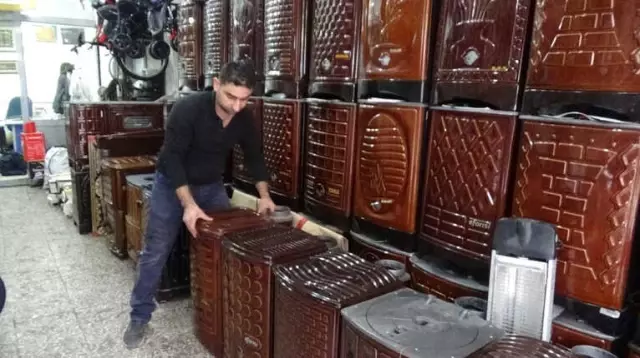 Kış Yaklaştı, Sobalar Elde Kaldı Kış Yaklaştı, Sobalar Elde Kaldı