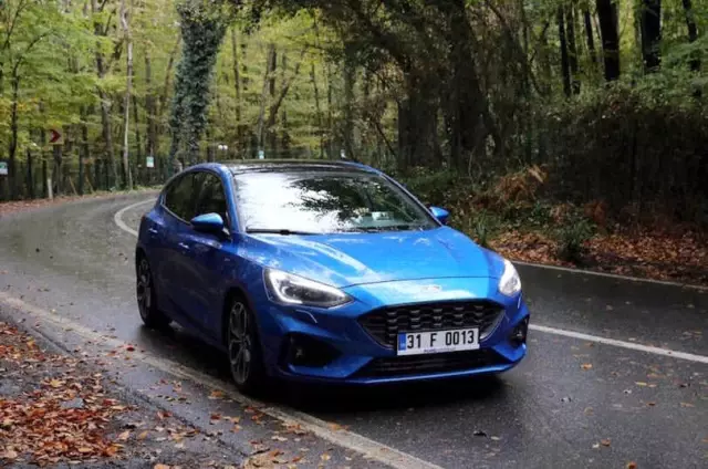 Yeni Ford Focus, Co-Pilot 360 Teknolojisi ve Vites Kolu Yok Yeni Ford Focus, Co-Pilot 360 Teknolojisi ve Vites Kolu Yok