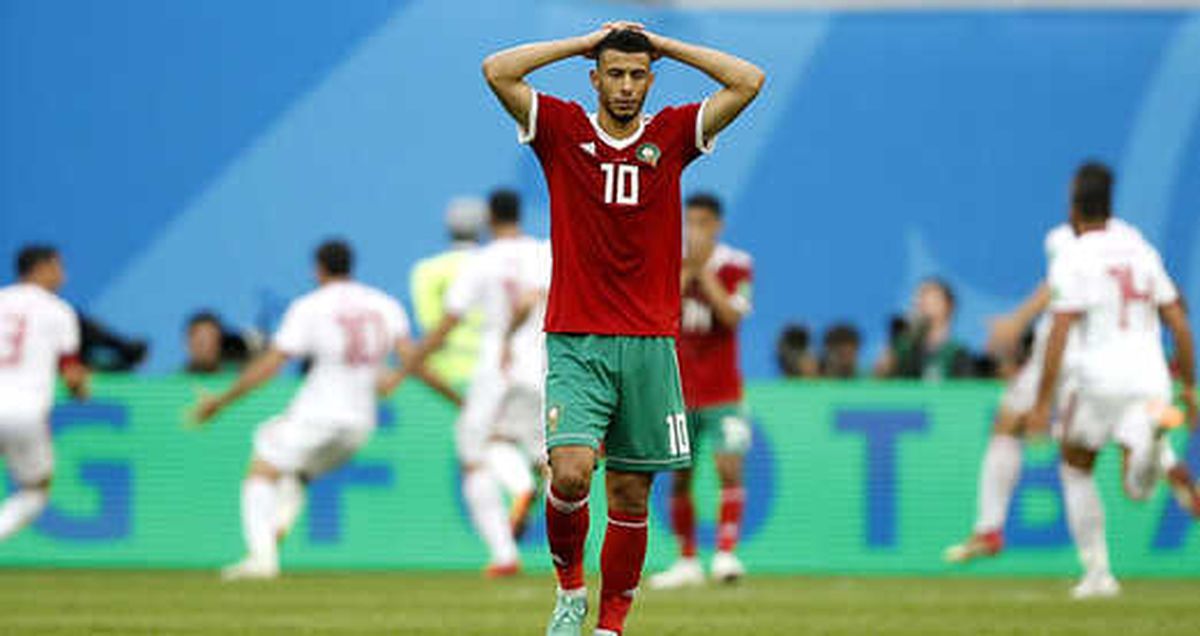 Younes Belhanda, Fas-Kamerun Maçında Sakatlandı ve Oyuna Devam Edemedi