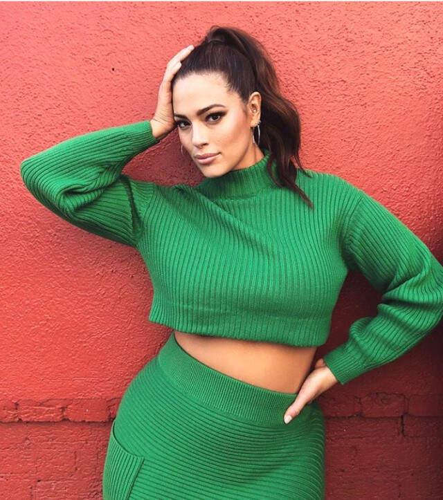 Düyaca Ünlü Büyük Beden Model Ashley Graham'dan İtiraf: Flört Ettiğim Erkeklerle Hemen Yattım ve Kaybettim