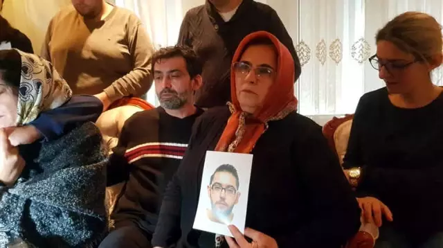 Kahraman Türk Gencin Annesi Almanlara Seslendi: 'Benim Oğlum Unutulmasın' Kahraman Türk Gencin Annesi Almanlara Seslendi: 'Benim Oğlum Unutulmasın'