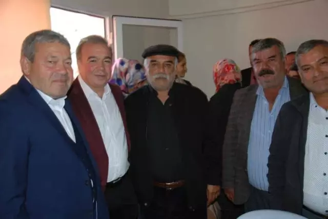 Karaisalı AK Parti'de Aday Adayı Sayısı 15 Oldu Karaisalı AK Parti'de Aday Adayı Sayısı 15 Oldu