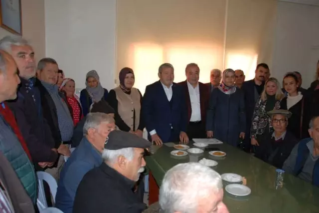 Karaisalı AK Parti'de Aday Adayı Sayısı 15 Oldu Karaisalı AK Parti'de Aday Adayı Sayısı 15 Oldu