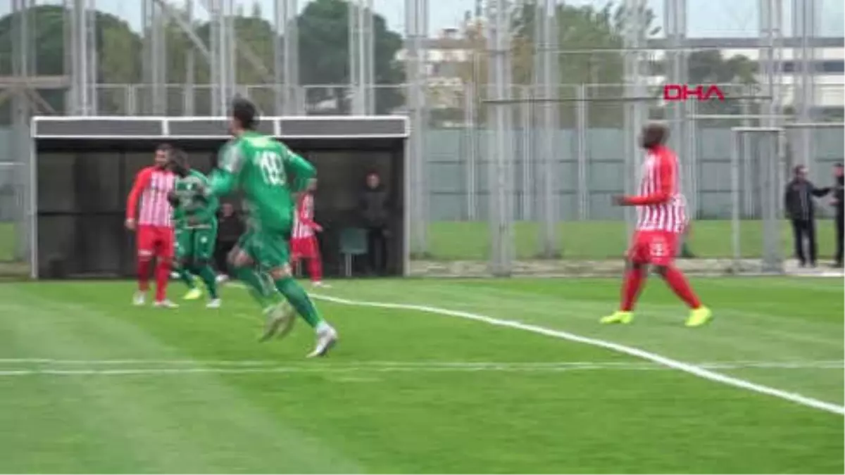 Spor Bursaspor, Balıkesirspor'u Gençleriyle Yendi