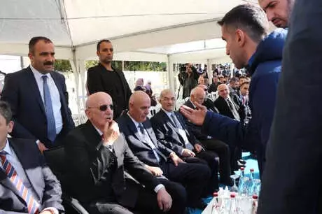 TBMM Eski Başkanı Kahraman: Ne Kadar Çok Hizmet Yapılırsa, O Kadar Sevap Kazanılır