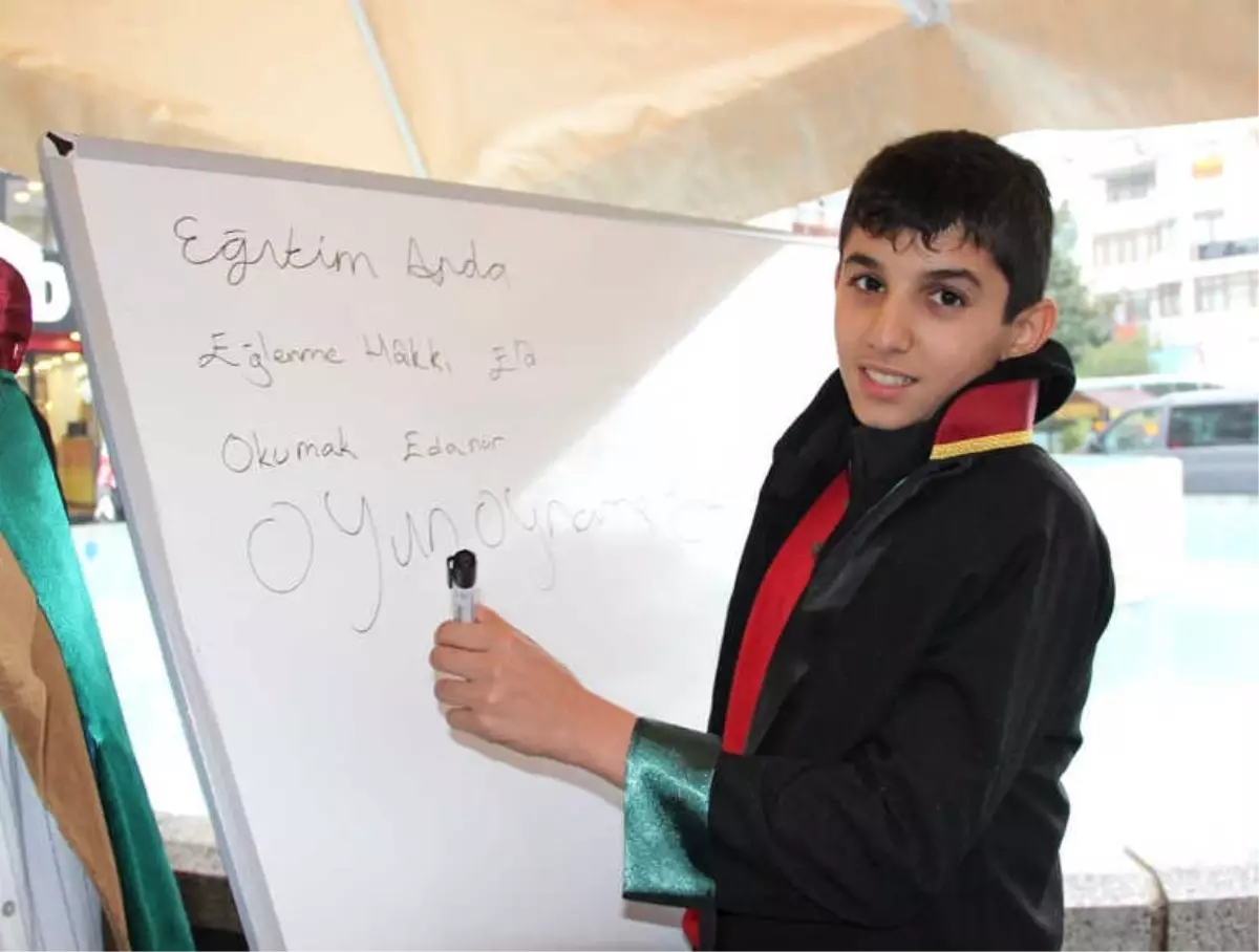 Manisa Barosu Çocukları Dinledi