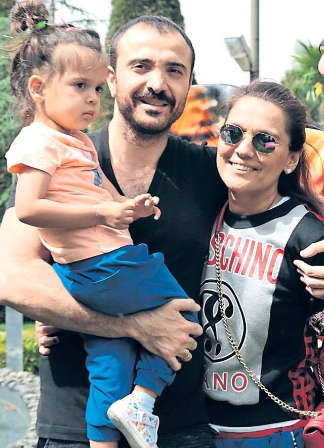 Okan Kurt Demet Akalın'ı Çabuk Unuttu!