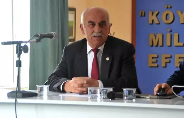 Bafra'da Tütün İndirme Kuraları Çekildi Bafra'da Tütün İndirme Kuraları Çekildi