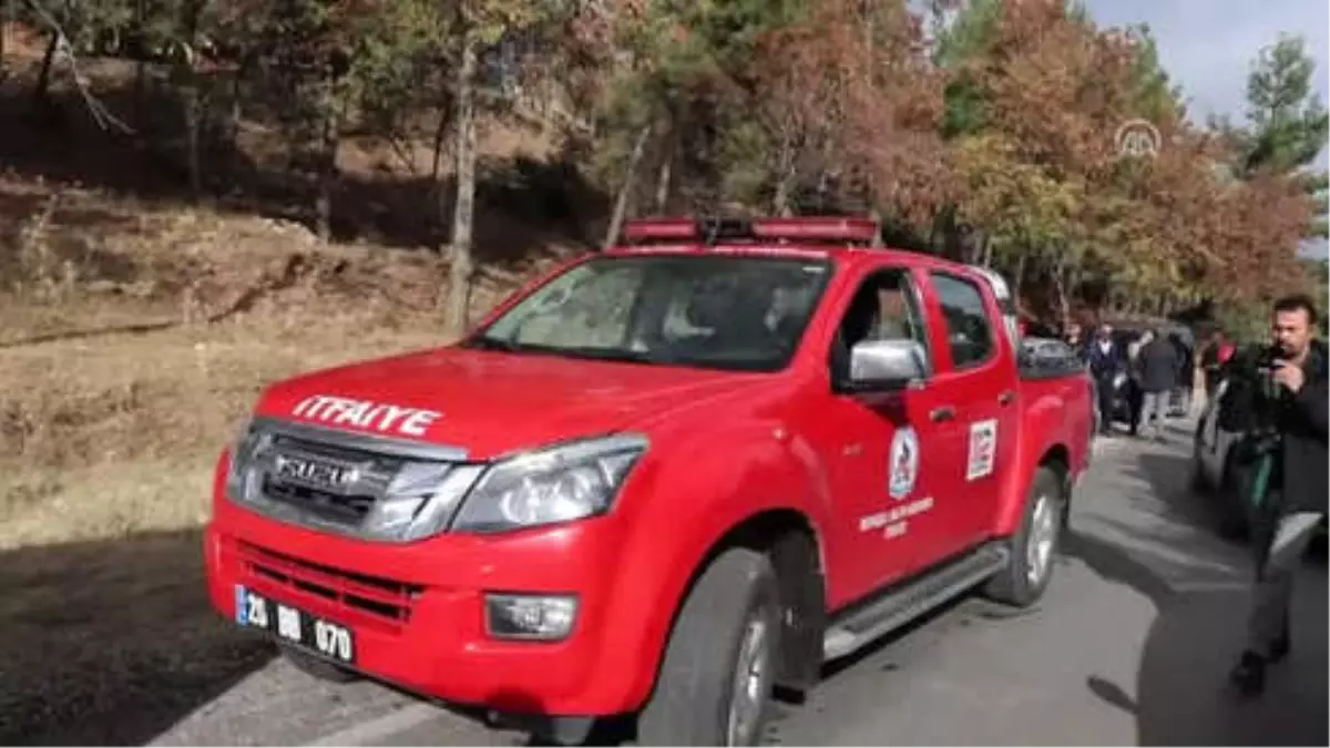 Denizli'de Eğitim Uçağı Düştü (3)