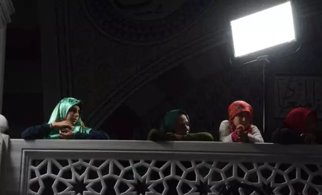 Erbaş: 'Peygamberimiz Bütün İnsanlık İçin Huzurun, Merhametin ve Adaletin Rehberidir' Erbaş: 'Peygamberimiz Bütün İnsanlık İçin Huzurun, Merhametin ve Adaletin Rehberidir'