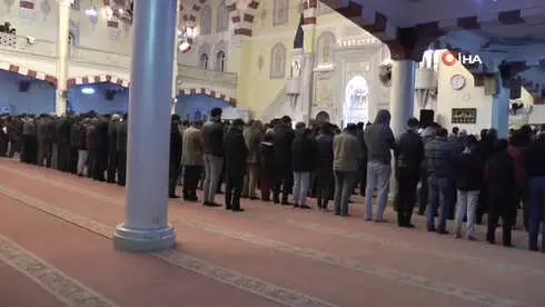 Gaziantep'te Mevlit Kandili Sevinci Gaziantep'te Mevlit Kandili Sevinci