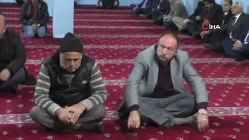 Hakkari'de Mevlid-i Şerif Programı Düzenlendi Hakkari'de Mevlid-i Şerif Programı Düzenlendi