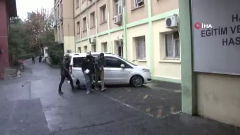 ABD'den Sınır Dışı Edilen Fetö'nün Çatı Kuruluşu Raindrop Vakfı'nın Eski Yöneticisi Mehmet Salih... ABD'den Sınır Dışı Edilen Fetö'nün Çatı Kuruluşu Raindrop Vakfı'nın Eski Yöneticisi Mehmet Salih...