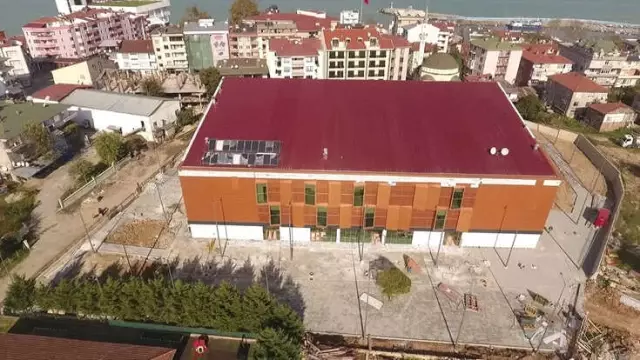 Başkan Yemenici ile Birlikte İlçede Spor Alanları Çoğaldı Başkan Yemenici ile Birlikte İlçede Spor Alanları Çoğaldı